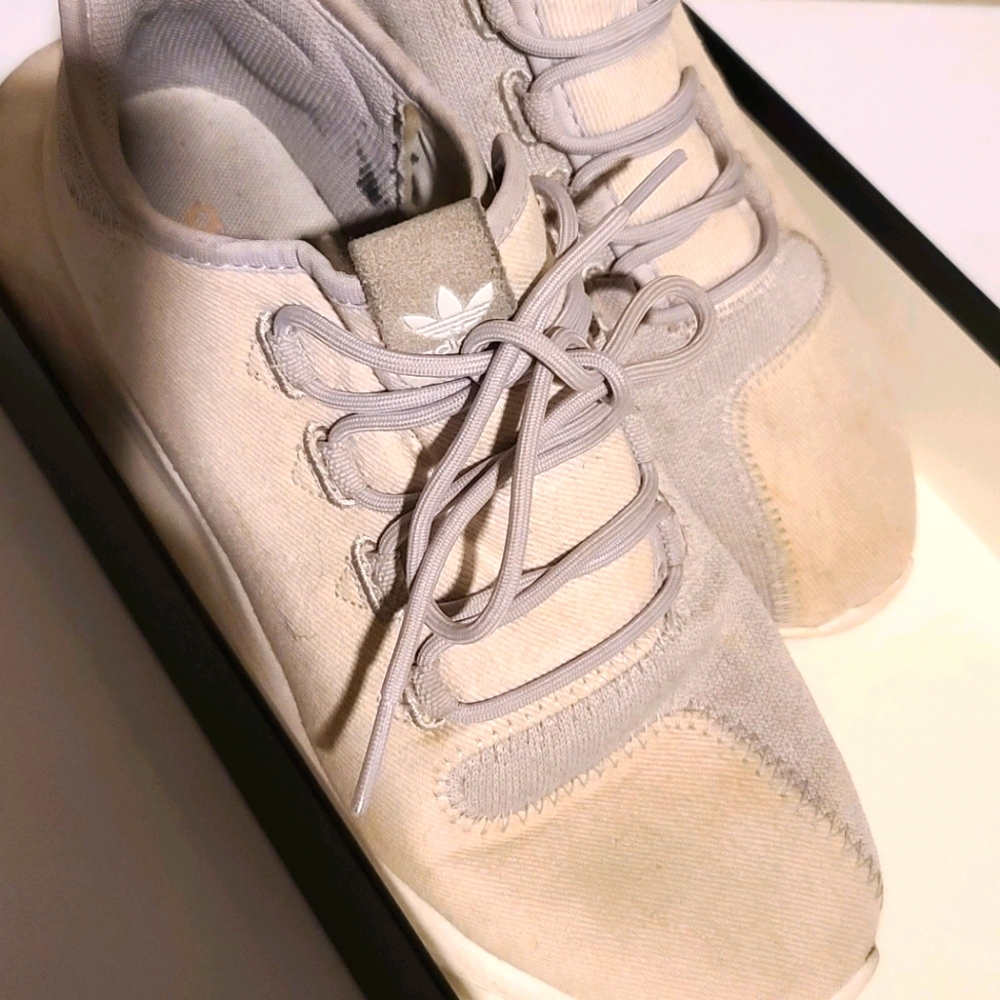 Men's Adidas Tennis Shoes